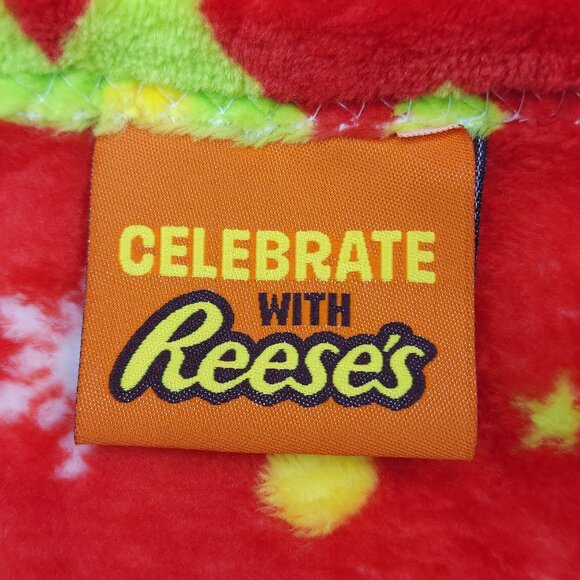 ReeseS Christmas Oversized Plush Throw Blanket 60" X 70" Holiday Decor - Picture 7 of 9